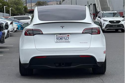 2023 Tesla Model Y Performance Dual Motor All-Wheel Drive