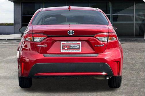 2021 Toyota Corolla Hybrid LE
