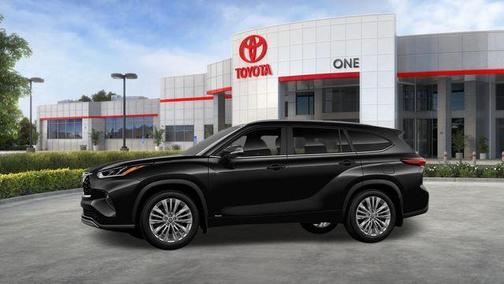 Midnight Black Metallic 2026 Toyota Highlander Hybrid Platinum
