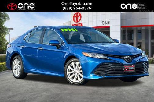 2020 Toyota Camry LE