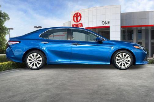 2020 Toyota Camry LE