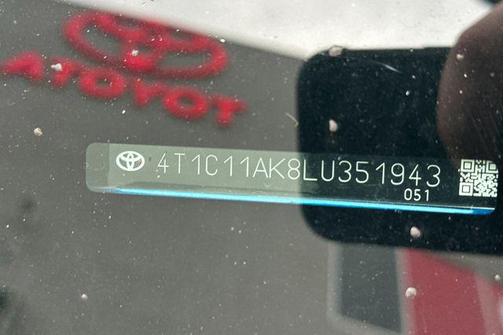 2020 Toyota Camry LE