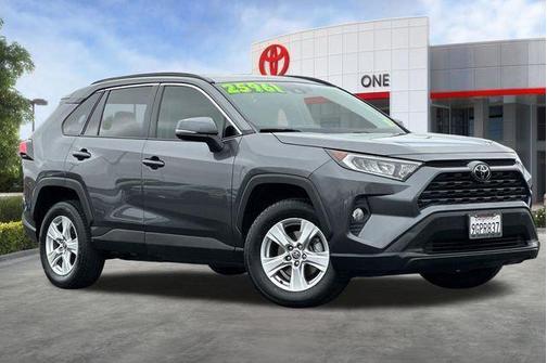 Magnetic Gray Metallic 2021 Toyota RAV4 XLE