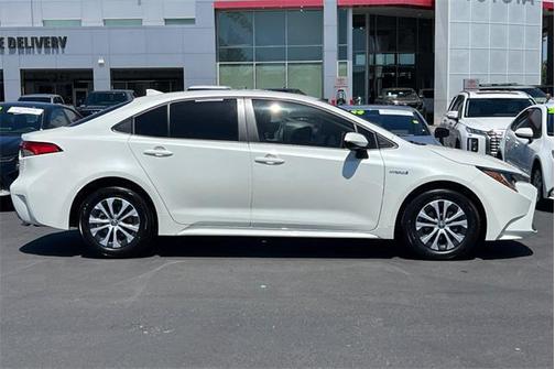 2021 Toyota Corolla Hybrid LE