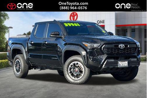2024 Toyota Tacoma TRD Off Road