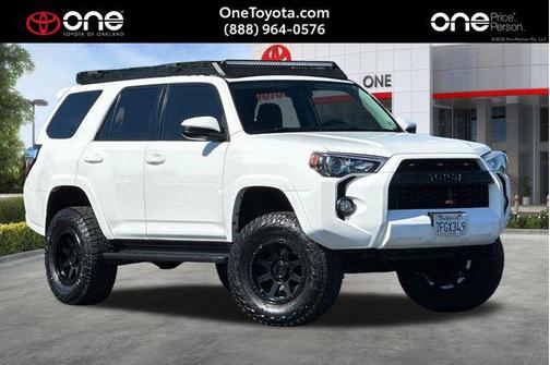 2014 Toyota 4Runner SR5