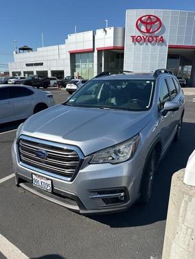 2020 Subaru Ascent Limited 8-Passenger