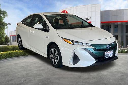 White 2017 Toyota Prius Prime Plus