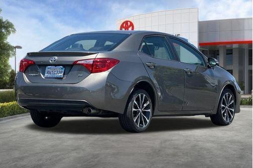 Gray 2019 Toyota Corolla SE