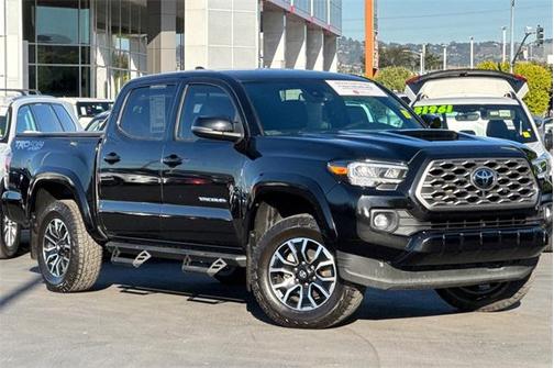 Black 2023 Toyota Tacoma TRD Sport