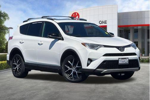 2016 Toyota RAV4 SE