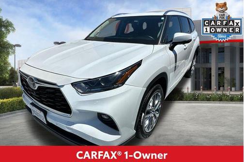 Wind Chill Pearl 2023 Toyota Highlander Limited