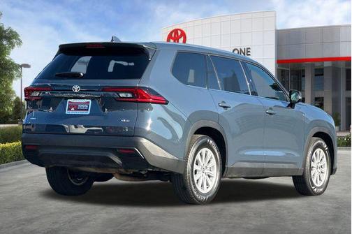 2025 Toyota Grand Highlander XLE