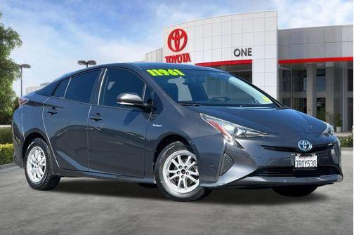 Magnetic Gray Metallic 2016 Toyota Prius Three