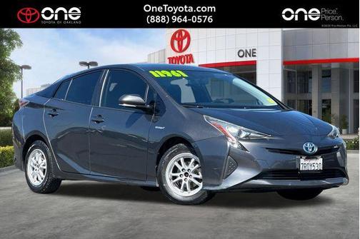 Magnetic Gray Metallic 2016 Toyota Prius Three