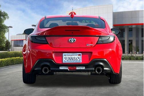 2025 Toyota GR86 Premium