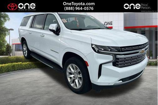 White 2023 Chevrolet Suburban Premier