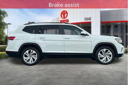 2021 Volkswagen Atlas 3.6L SE w/Technology