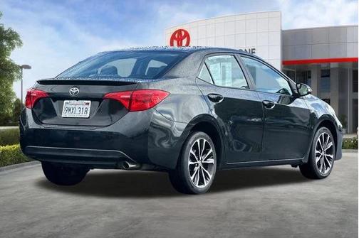 Black Sand Pearl 2019 Toyota Corolla SE