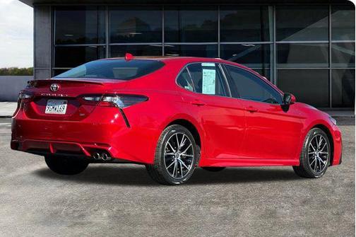 2021 Toyota Camry SE