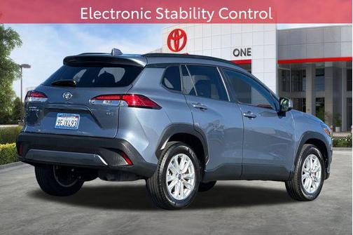 2023 Toyota Corolla Cross LE