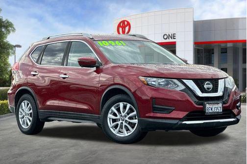 2018 Nissan Rogue SV