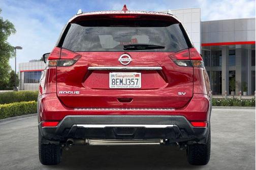 2018 Nissan Rogue SV