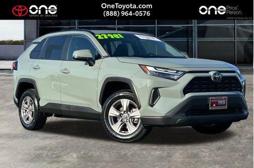 2023 Toyota RAV4 XLE