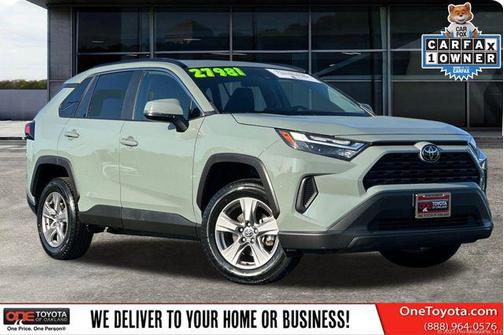 2023 Toyota RAV4 XLE