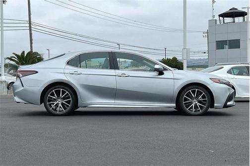 Celestial Silver Metallic 2021 Toyota Camry SE