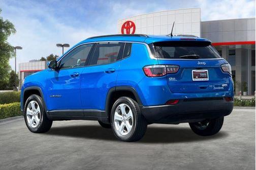 Laser Blue Pearlcoat 2019 Jeep Compass Latitude
