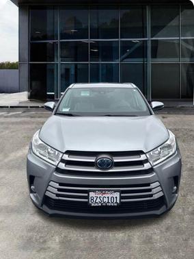 2019 Toyota Highlander Hybrid XLE