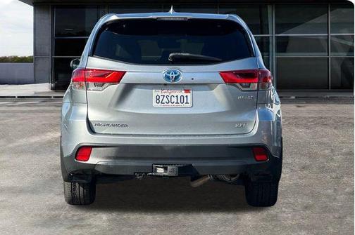 2019 Toyota Highlander Hybrid XLE