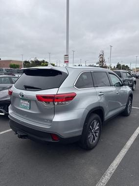 2019 Toyota Highlander Hybrid XLE