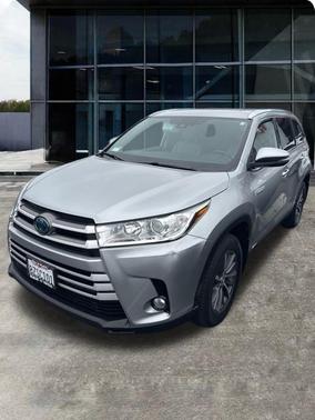 2019 Toyota Highlander Hybrid XLE