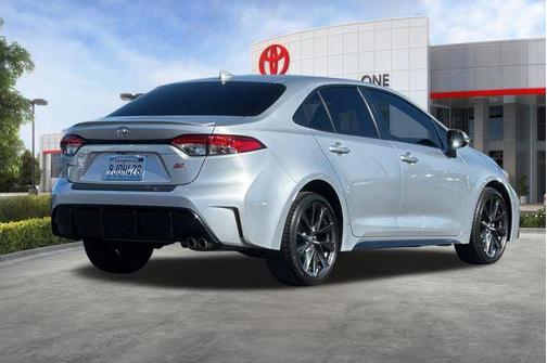 Silver 2024 Toyota Corolla SE