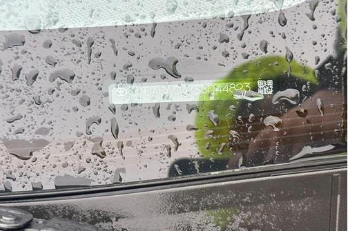 2025 Toyota Prius Plug-In Hybrid SE