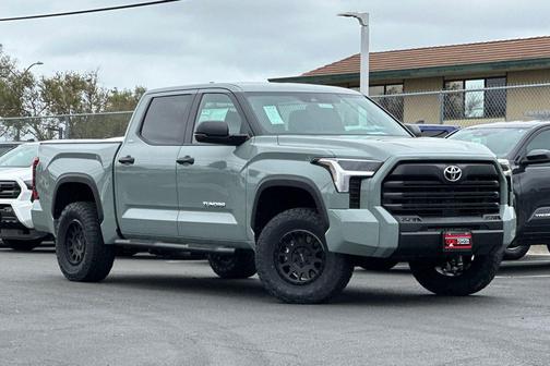 2025 Toyota Tundra SR5