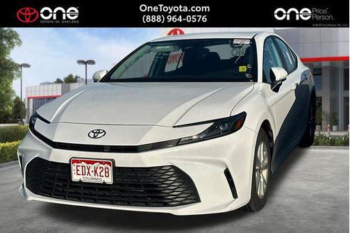 2025 Toyota Camry LE