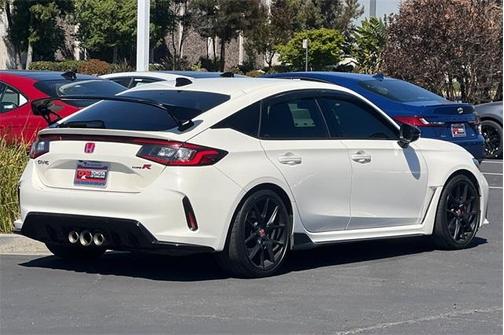 2023 Honda Civic Type R Base