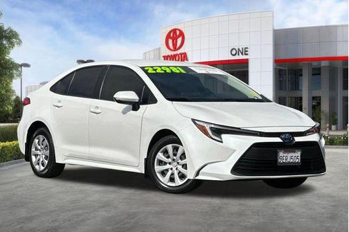 2023 Toyota Corolla Hybrid LE