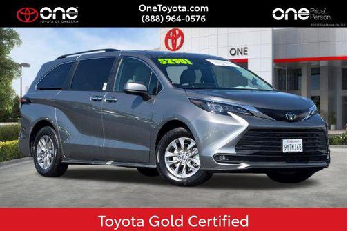 Heavy Metal 2026 Toyota Sienna XLE
