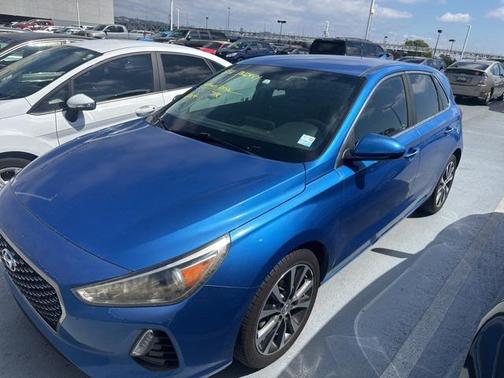 2018 Hyundai Elantra GT Base