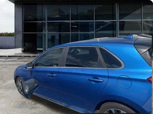 2018 Hyundai Elantra GT Base
