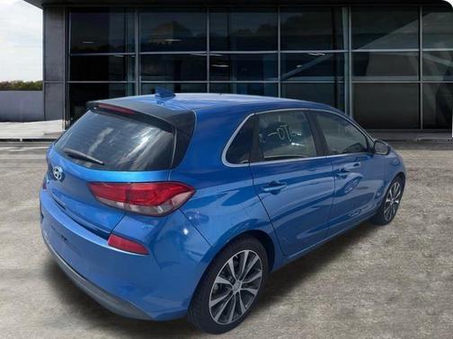 2018 Hyundai Elantra GT Base