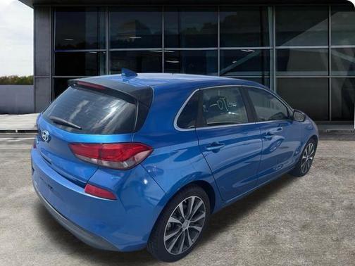 2018 Hyundai Elantra GT Base