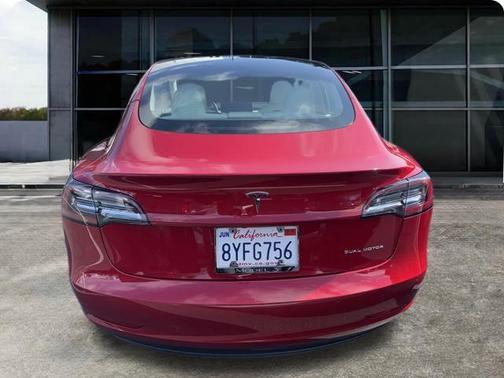 2021 Tesla Model 3 Long Range