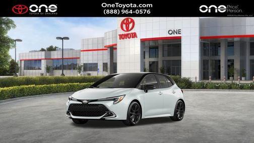 Wind Chill Pearl/Midnight Black Metallic 2026 Toyota Corolla XSE