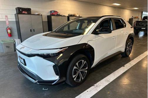 2024 Toyota bZ4X XLE