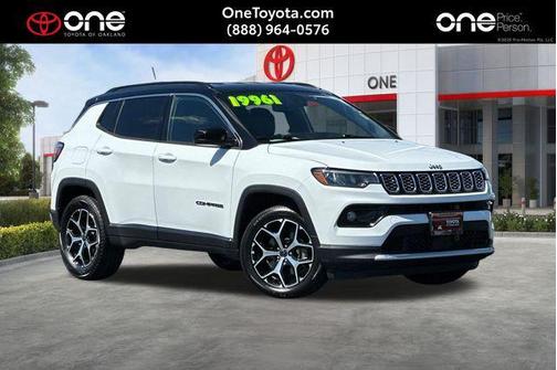 Bright White Clearcoat 2025 Jeep Compass Limited